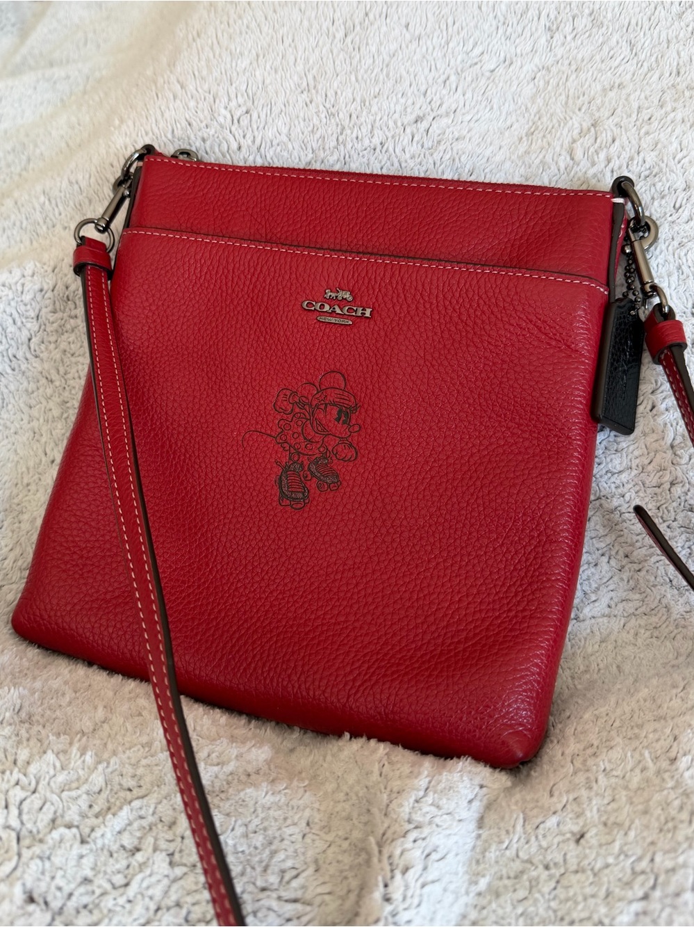 Coach Disney Kitt Crossbody Minnie Mouse Red Gunmetal Hangtag #37534